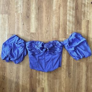 Boutique Croptop Puffy Sleeved Shirt